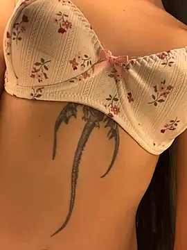 Snapshot of BadLilAngelXXX chatting on 9, 3, 2026 BadLilAngelXXX online show from 9, 3, 2026