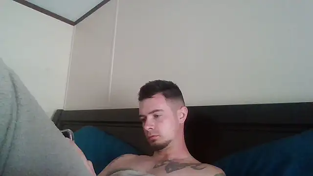 midnightsinz online show from 7, 4, 2026