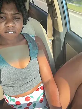 Snapshot of Ebony_Queeen chatting on 13, 6, 2026 Ebony Queeen online show from 13, 6, 2026