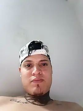 elvaquero06 online show from 6, 4, 2026