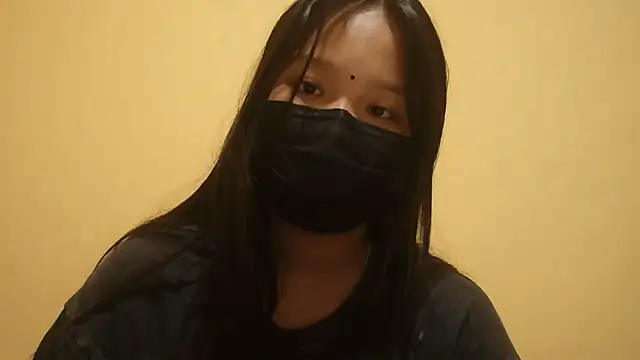 PRENCY CUTE online show from 4, 4, 2026