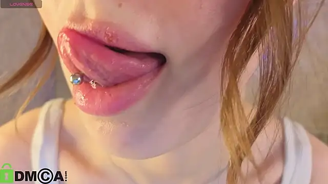 Snapshot of _Kiki_angel_ chatting on 8, 2, 2026 Kiki angel online show from 8, 2, 2026