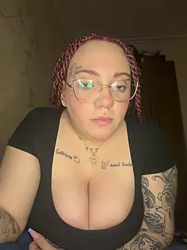 Diablita13 online show from 5, 2, 2026