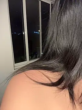 kloe sexxxy online show from 28, 2, 2026