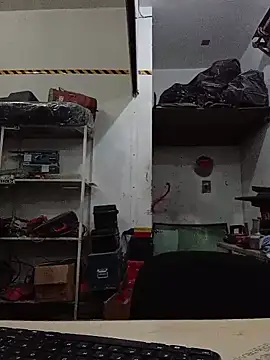 Snapshot of OMARMEX1 chatting on 9, 4, 2026 OMARMEX1 online show from 9, 4, 2026