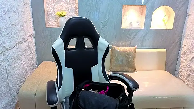 Catalina Tx  online show from 21, 2, 2026