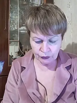 Snapshot of SophieBurns chatting on 18, 5, 2026 SophieBurns online show from 18, 5, 2026