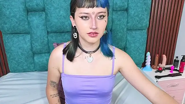 Snapshot of OliviaBonnie chatting on 1, 3, 2026 OliviaBonnie online show from 1, 3, 2026