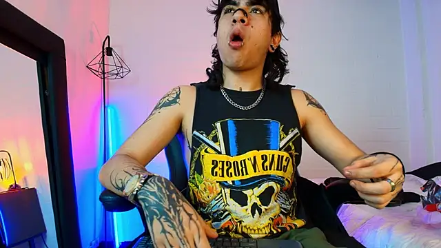 Axell Kussh online show from 28, 3, 2026