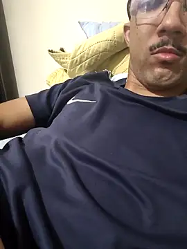 MOREN044 online show from 12, 2, 2026