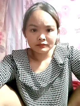 Luminana online show from 10, 4, 2026