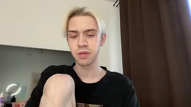 Snapshot of skibatryanka chatting on 3, 7, 2026 skibatryanka online show from 3, 7, 2026
