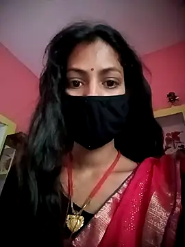 BIG QWEEN NO1 online show from 25, 2, 2026