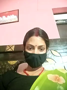 BIG QWEEN NO1 online show from 19, 3, 2026