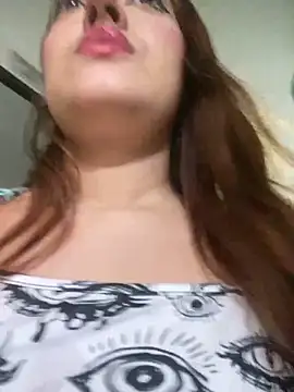 Snapshot of Emily_Harpeer chatting on 16, 3, 2026 Emily Harpeer online show from 16, 3, 2026