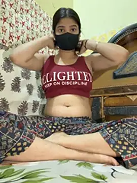 Cutedesigirl online show from 5, 7, 2026