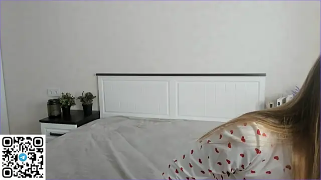Snapshot of OnyxViper chatting on 29, 5, 2026 OnyxViper online show from 29, 5, 2026