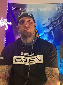 Smokebluntafterblunt online show from 13, 2, 2026