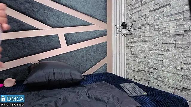 sandra rey  online show from 25, 2, 2026