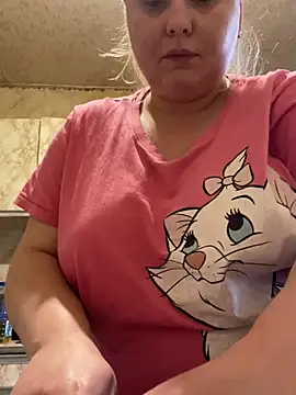 Mommy-girl-Lola online show from 23, 3, 2026