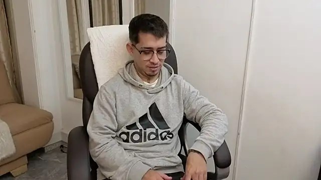 Tommas Jhonson online show from 10, 3, 2026