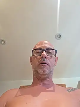pareja47 online show from 5, 7, 2026