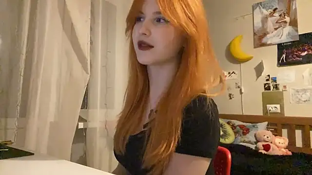 Snapshot of DynaLoom chatting on 17, 2, 2026 DynaLoom online show from 17, 2, 2026