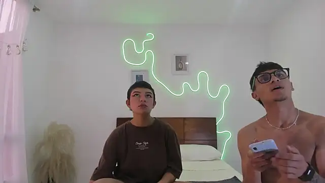 Snapshot of hardcoreheat_ind chatting on 9, 2, 2026 hardcoreheat ind online show from 9, 2, 2026