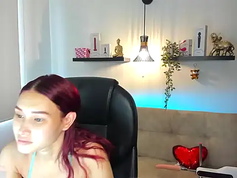 Snapshot of naomy_stanley chatting on 26, 4, 2026 naomy stanley online show from 26, 4, 2026
