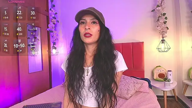 Snapshot of Raia_gh chatting on 3, 3, 2026 Raia gh online show from 3, 3, 2026