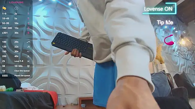 ItsZairen online show from 1, 4, 2026