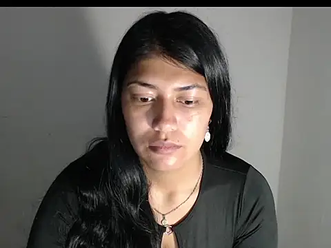 Snapshot of peytonbrunette chatting on 24, 3, 2026 peytonbrunette online show from 24, 3, 2026