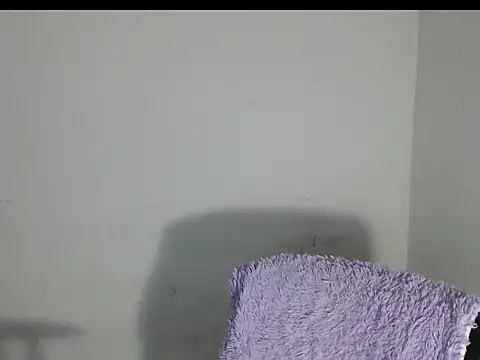 Snapshot of peytonbrunette chatting on 26, 3, 2026 peytonbrunette online show from 26, 3, 2026