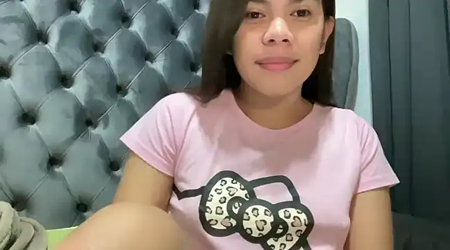 Snapshot of Mooree_naba chatting on 5, 1, 2025 Mooree naba online show from 5, 1, 2025