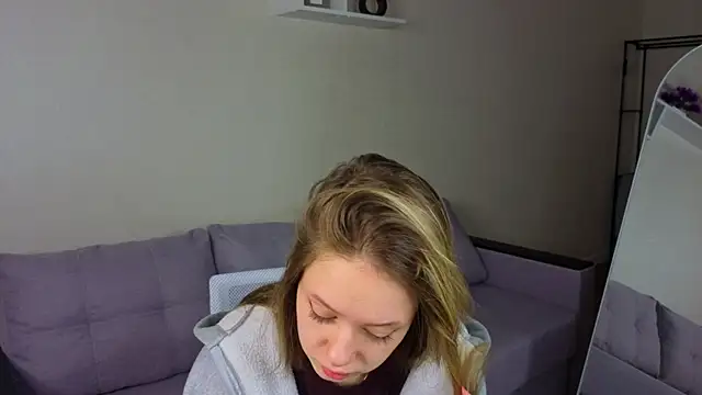 Mini Allice online show from 20, 2, 2026