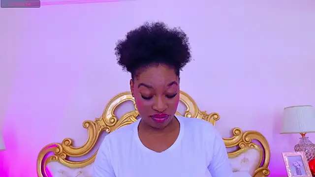 NatashaSilvers online show from 25, 2, 2026