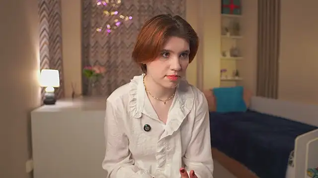 Snapshot of BelleHayton chatting on 16, 2, 2026 BelleHayton online show from 16, 2, 2026