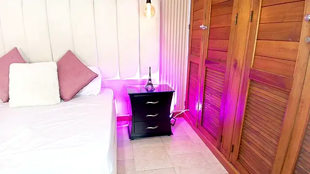 Sol Midelton online show from 21, 2, 2026