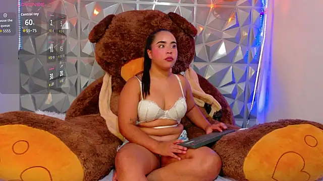 Snapshot of Mily_Angel chatting on 10, 2, 2026 Mily Angel online show from 10, 2, 2026