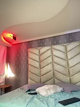 Snapshot of Mily_Angel chatting on 14, 2, 2026 Mily Angel online show from 14, 2, 2026