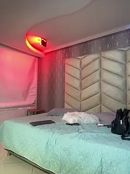 Snapshot of Mily_Angel chatting on 18, 2, 2026 Mily Angel online show from 18, 2, 2026