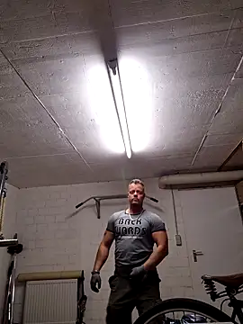 Snapshot of BodoBanger1 chatting on 5, 3, 2026 BodoBanger1 online show from 5, 3, 2026