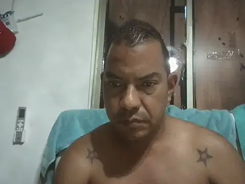 Snapshot of Quillero18 chatting on 19, 2, 2026 Quillero18 online show from 19, 2, 2026