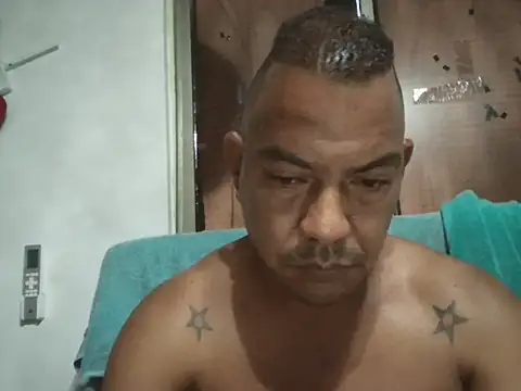 Snapshot of Quillero18 chatting on 21, 2, 2026 Quillero18 online show from 21, 2, 2026