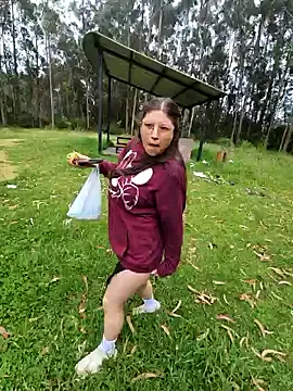 Monroe0303 online show from 16, 4, 2026