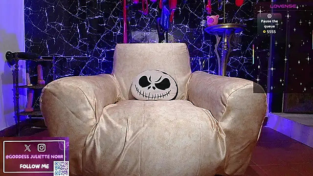 GoddessJulietteNoiir online show from 11, 3, 2026