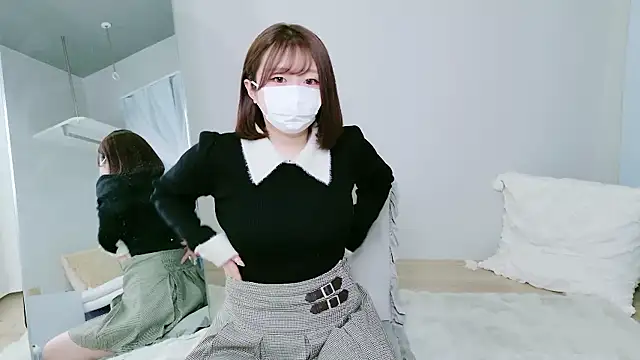 Saki chanF online show from 17, 2, 2026