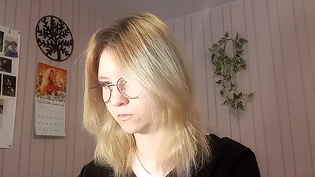 RunawayBr1de online show from 19, 2, 2026