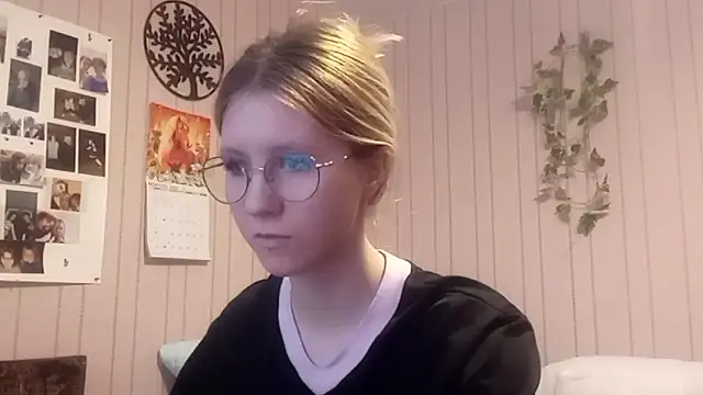 RunawayBr1de online show from 21, 2, 2026