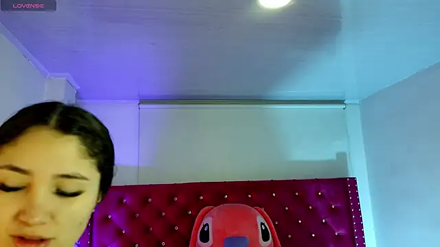 babyy nicols m online show from 31, 3, 2026